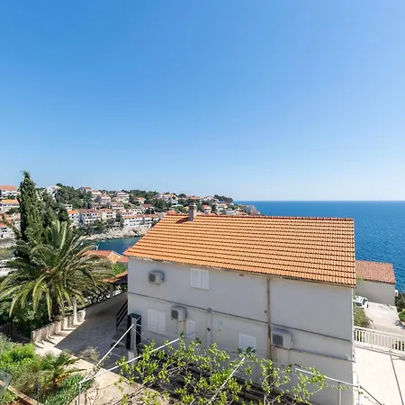 Malo Misto Apartment Zavalatica
