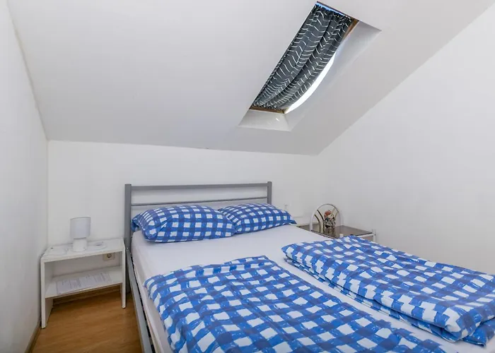 Malo Misto Apartman *