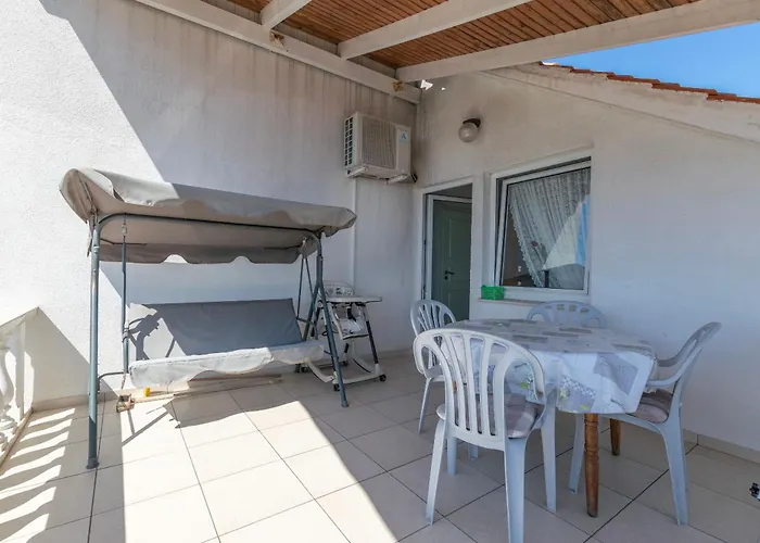 Malo Misto Apartman *